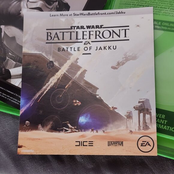 Microsoft Xbox One Star Wars Battlefront Exclusive Walmart Trading Disc and Game - Picture 15 of 16